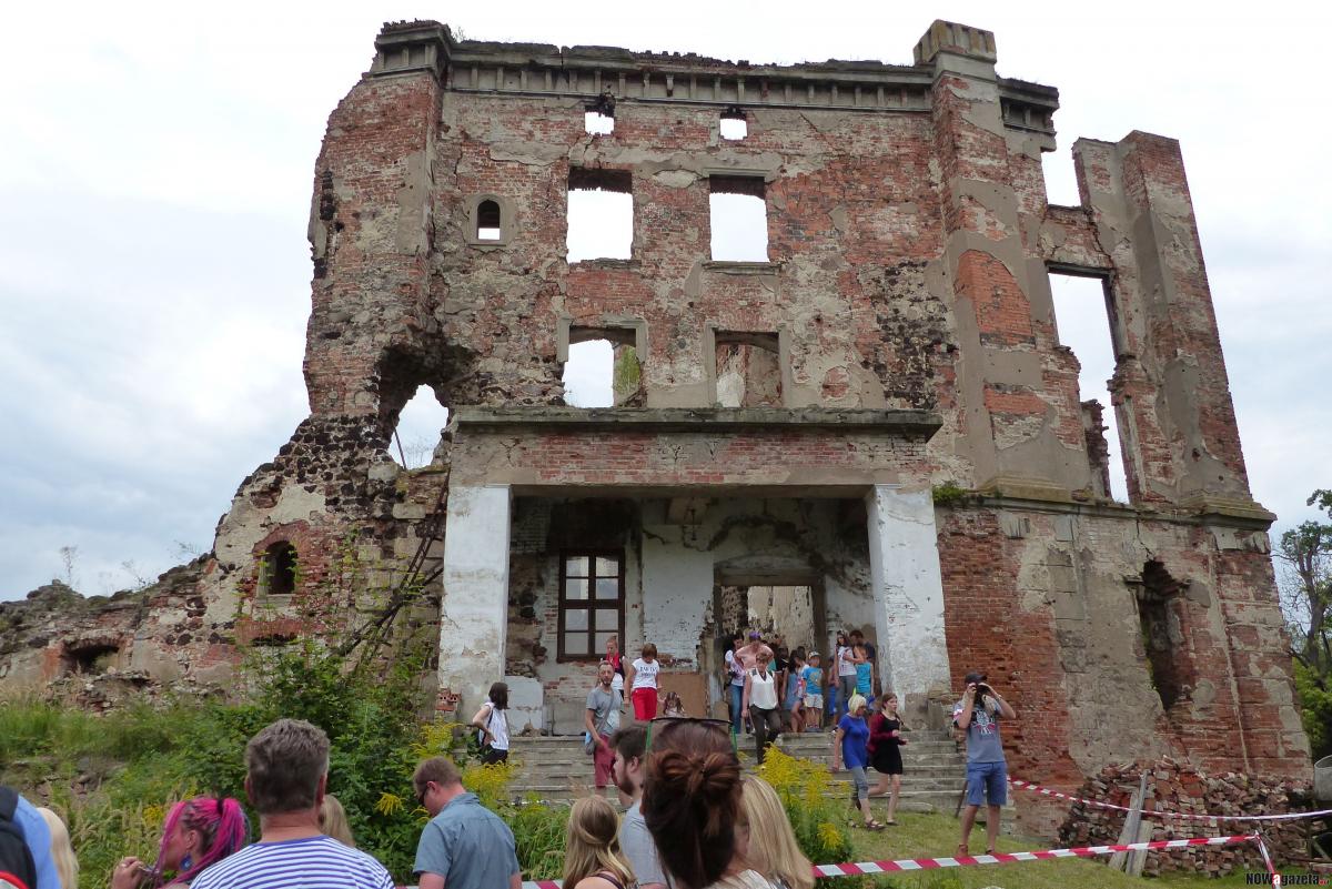 Wielkie zwiedzanie zamkniętych na co dzień ruin [galeria]