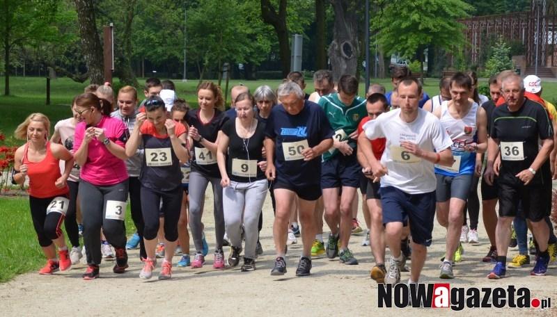 Maraton na raty na półmetku