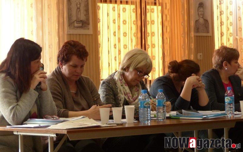 Będą debatować o śmieciach i dyżurach lekarskich