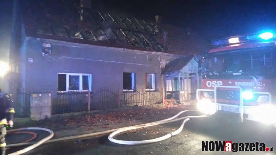 Pożar pozbawił dachu nad głową 10 osób