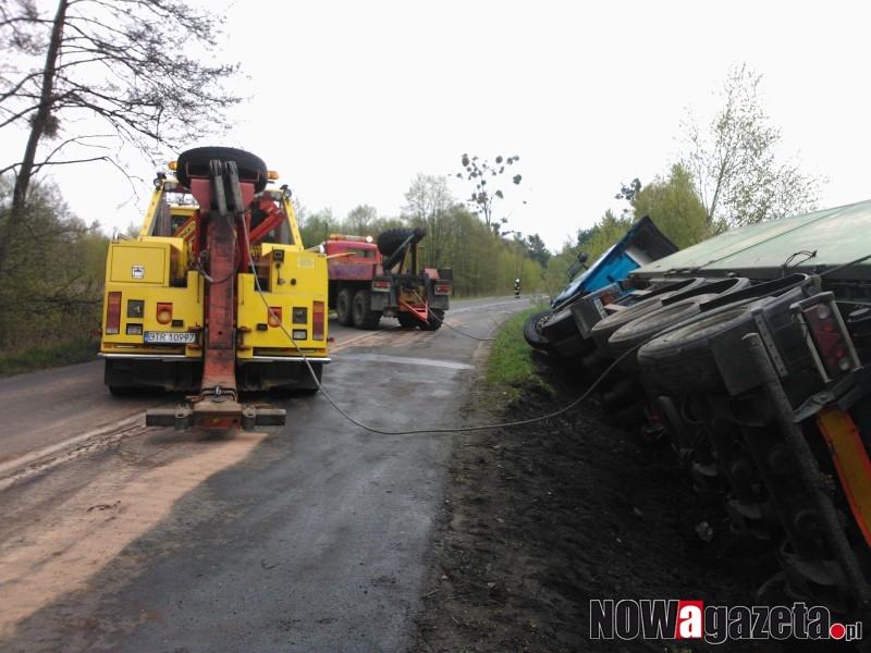 20-latek zginął w zderzeniu z tirem
