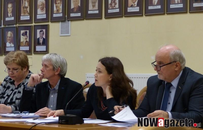 W poszukiwaniu 12 milionów
