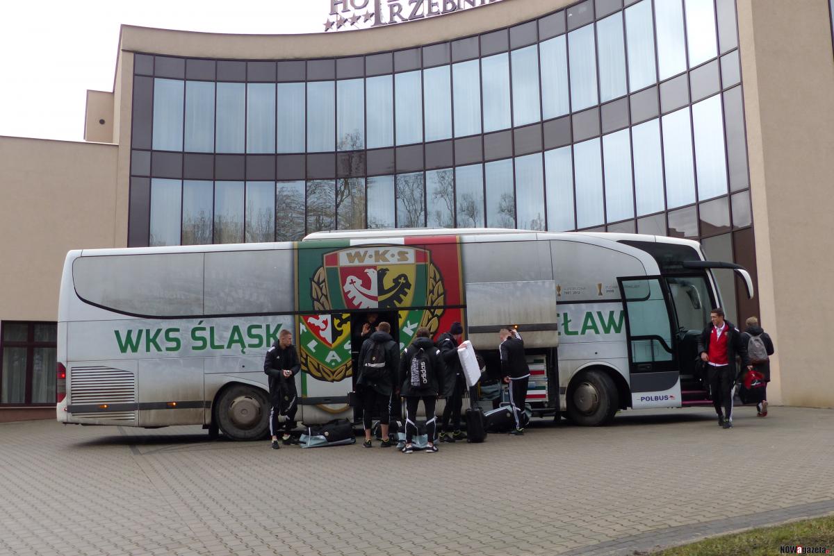 Piłkarze Śląska Wrocław zawitali do Trzebnicy