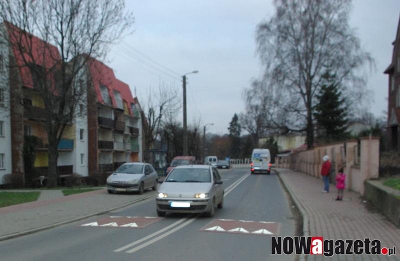Slalomem między progami