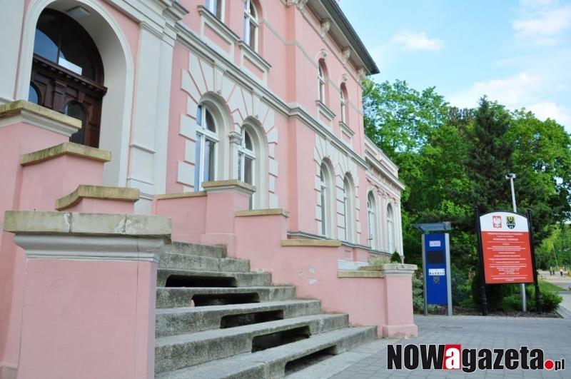Będą ostrzegać przed oszustami