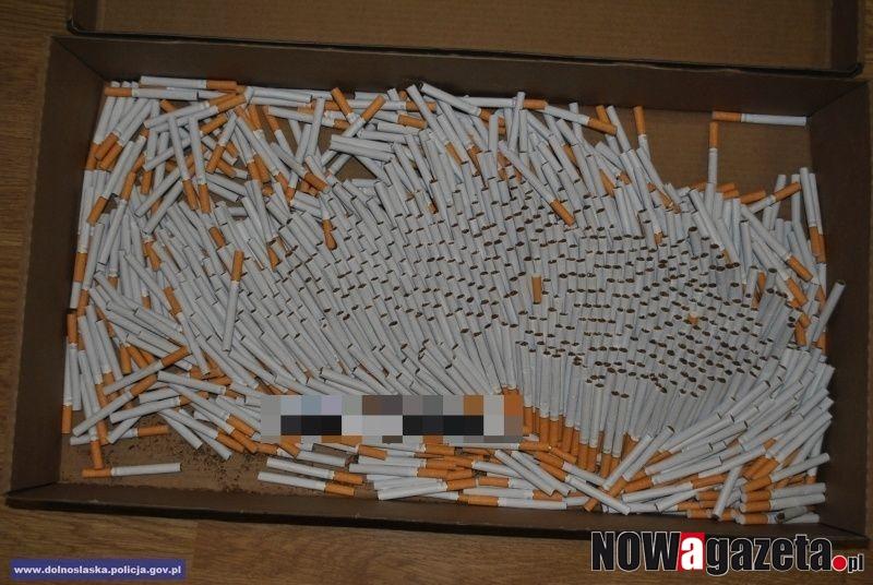 1500 papierowsów schował w szafie