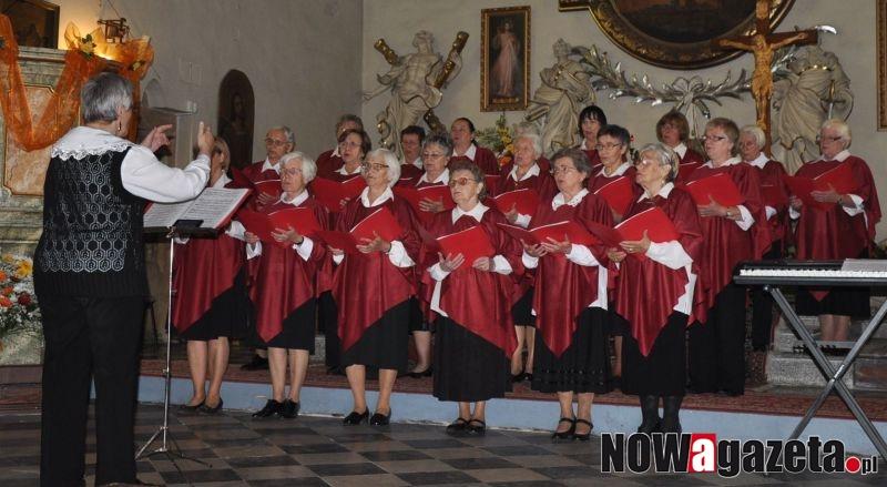 Przegląd przyciągnął tłumy