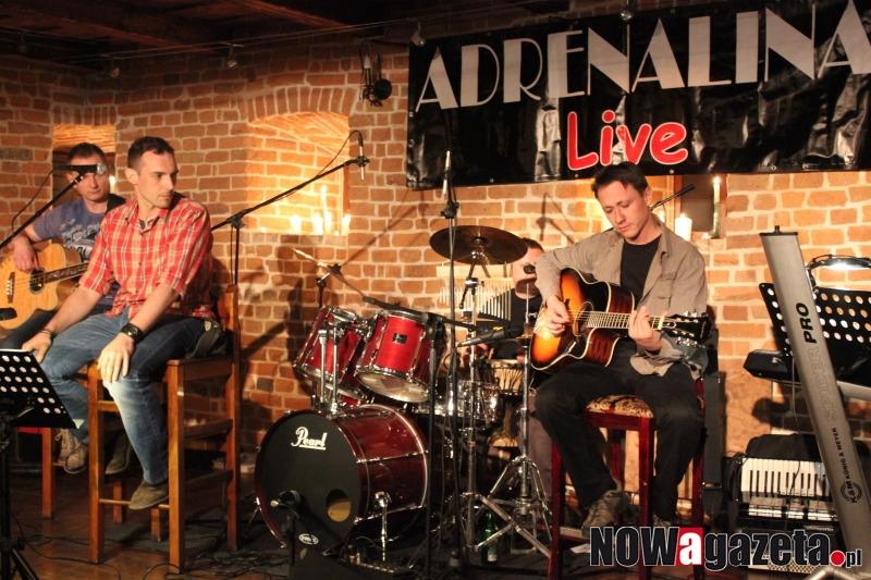 Adrenalina