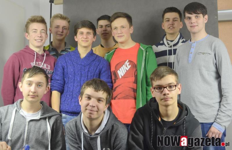 Żmigrodzcy gimnazjaliści modyfikują mapy google
