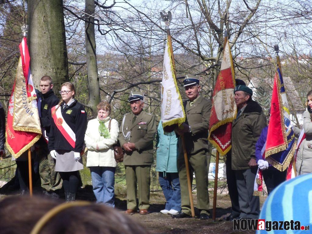 Modlitwa przy Dębach Pamięci
