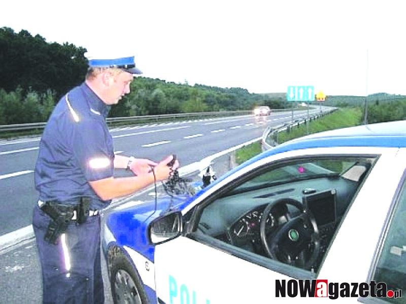 Nowe przepisy ruchu drogowego surowsze dla kierowców