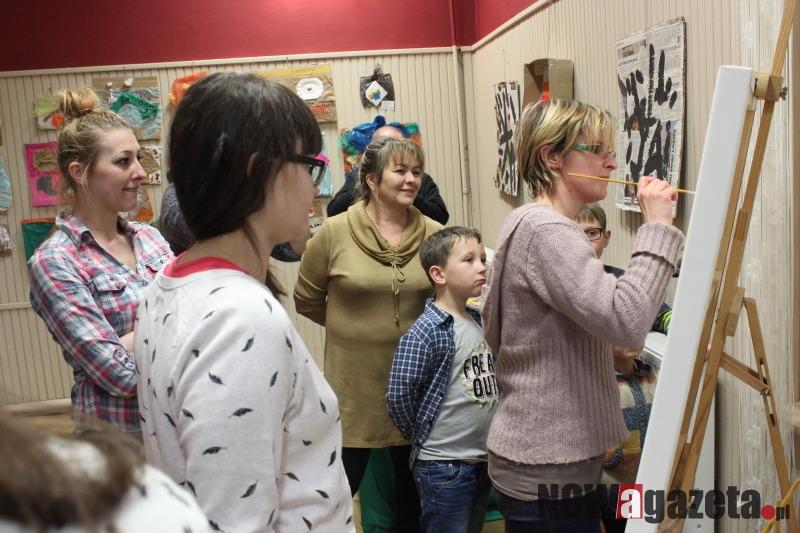 Wystawa prac plastycznych uczestników Warsztatów Edukacji Artystycznej w Zawoni