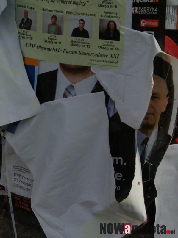 Kto usunie reklamy wyborcze?