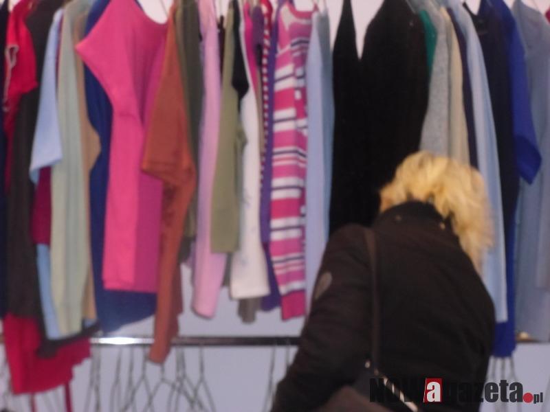 W poszukiwaniu atrakcyjnego ciucha, czyli kto kupuje w lumpeksach