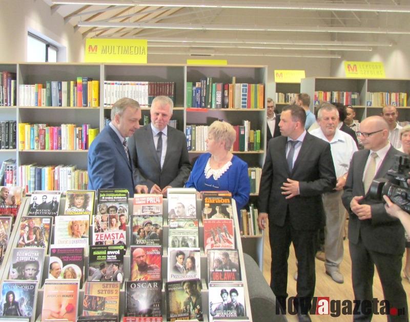 Multiteka nowa i ładna, a książek brakuje?