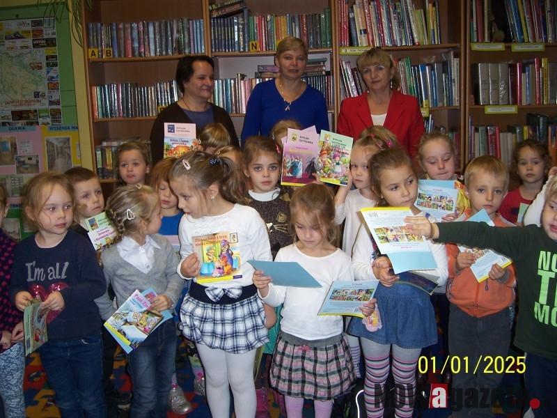 Przedszkolaki z Sikorskiego pasowane na Rycerzy Książki