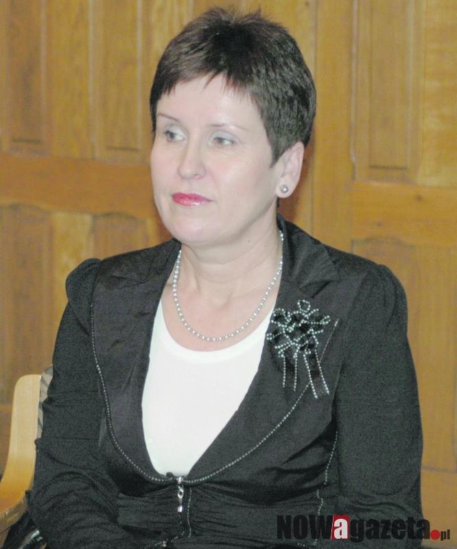 Sesje do północy i wiele pytań