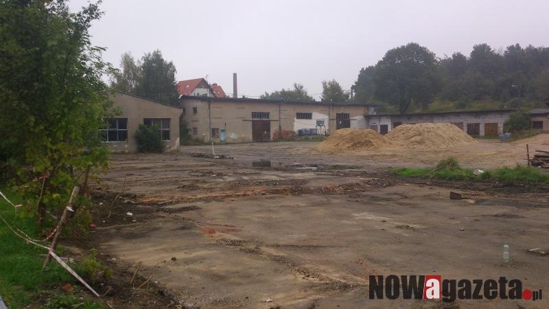 Tysiące za rozbiórkę pustostanu