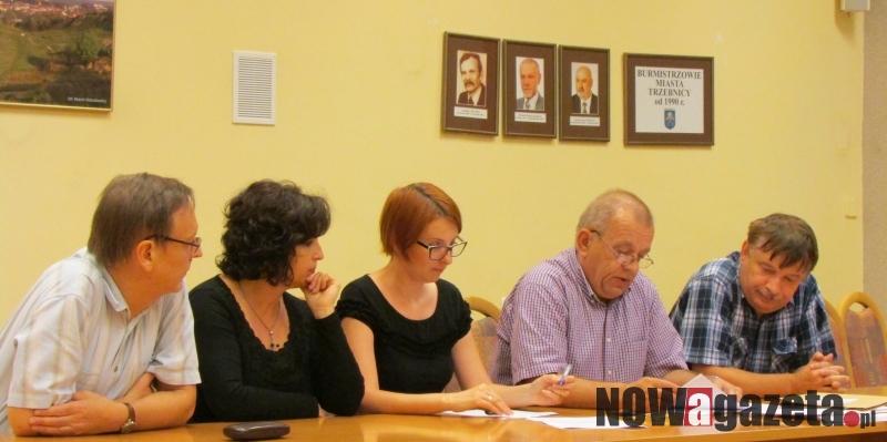 Będzie na czym grać i na czym siedzieć