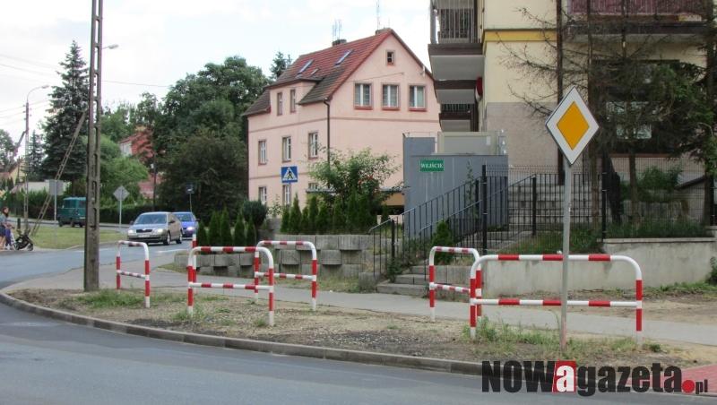 Barierki nie znikną