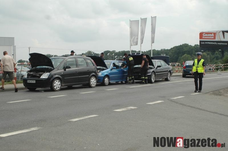 Stłuczka w Psarach. Dwójka dzieci trafiła do szpitala.