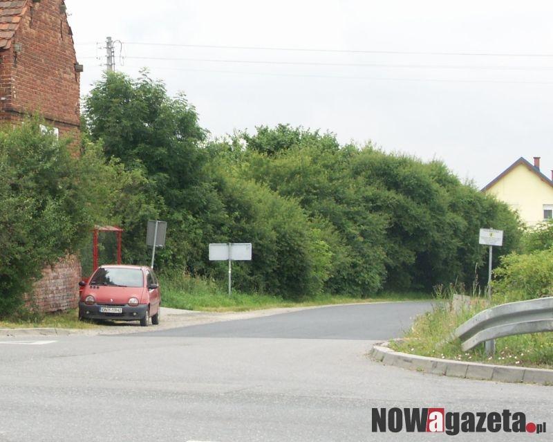 Droga do Strzeszowa wzbudza emocje