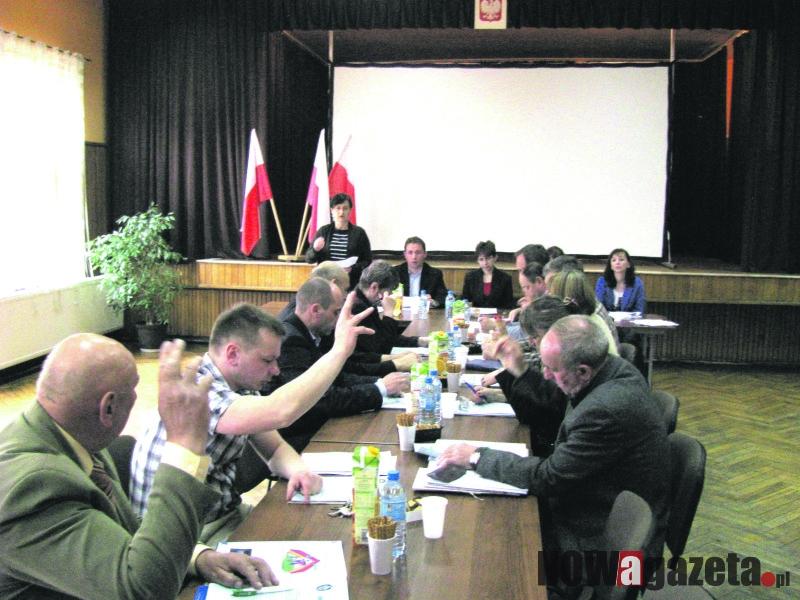 Zawońscy radni ujawniają majątki