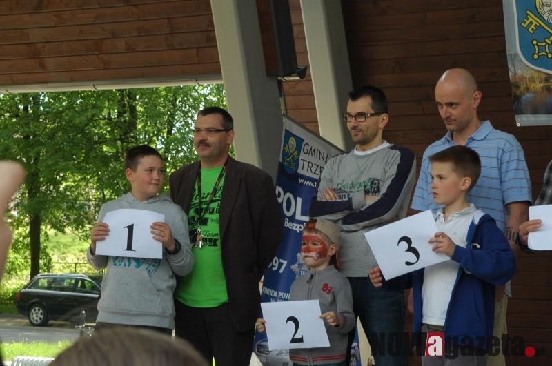 Rodzinny piknik na stawach
