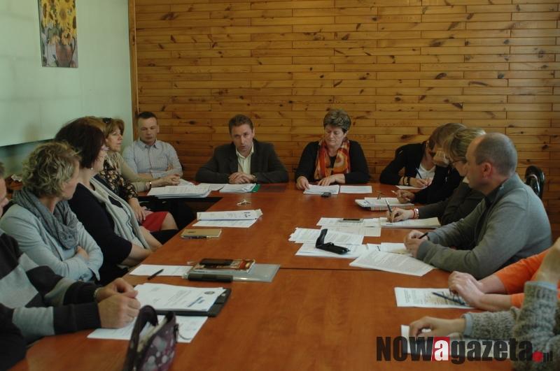 Dlaczego gmina rozmawia tylko z wybranymi stowarzyszeniami?