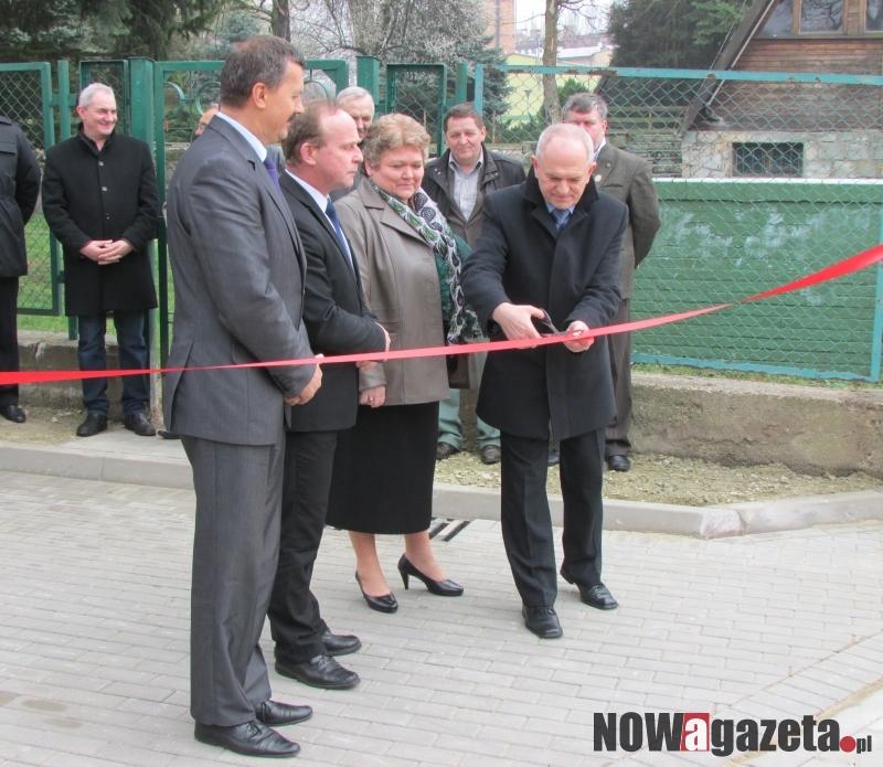 Targowisko otwarte, tylko kupców brak