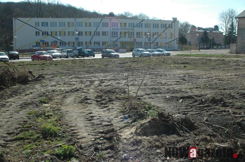 Burmistrz zapowiada budowę hali, ale w budżecie nie ma pieniędzy na to zadanie