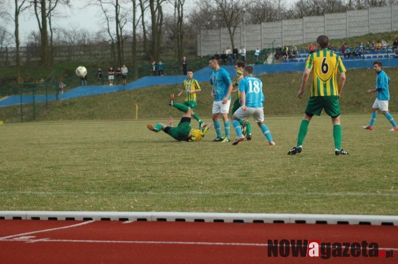Polonia wygrywa z GKS Kobierzyce