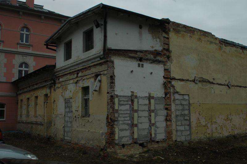 Kiedyś był tam basen, teraz będzie punkt bezpłatnych porad