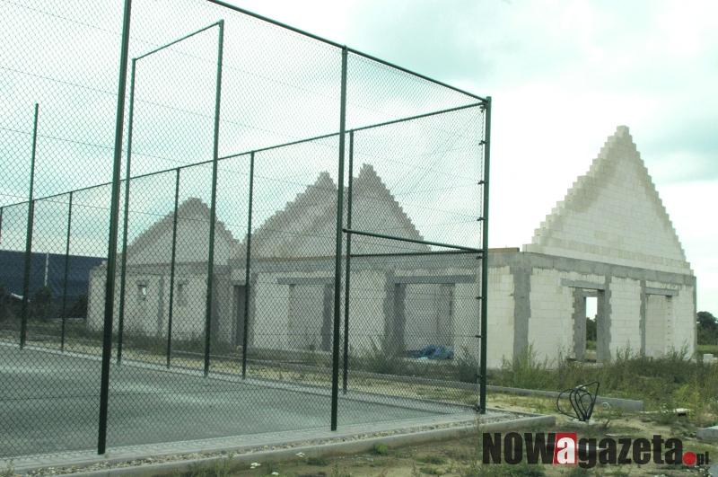 Wiadomo, kto dokończy budowę orlika w Pawłowie Trzebnickim