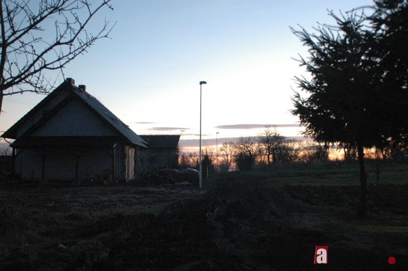 Postawiono nowe lampy, które nie świecą