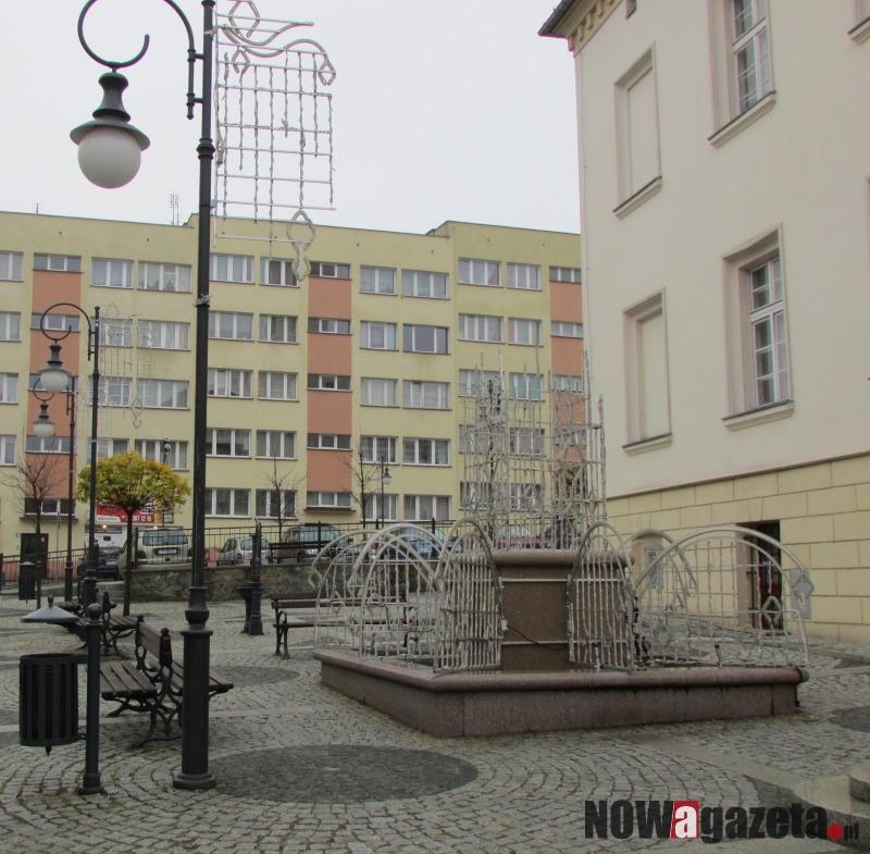 Lampki świąteczne już są zamontowane