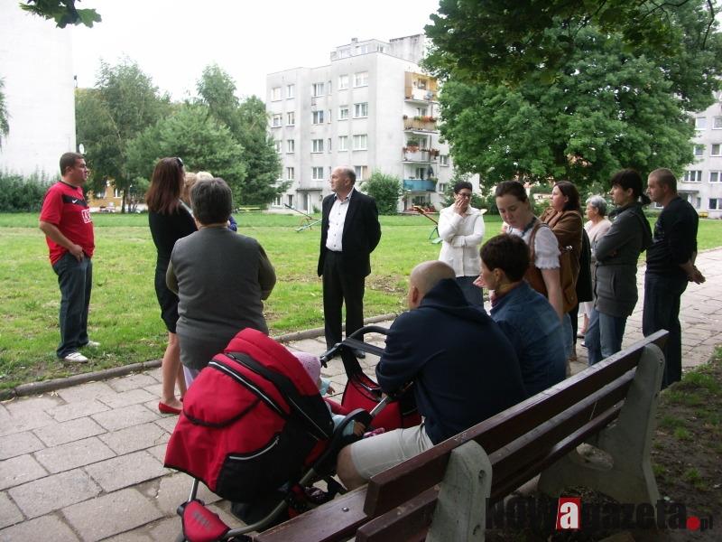 Gdzie jest obiecany plac zabaw?