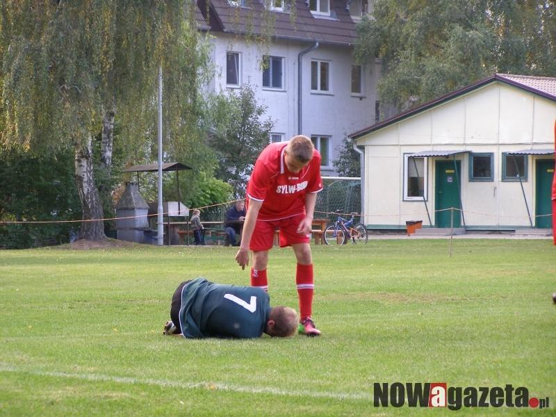 Bór przegrał z Czarnymi