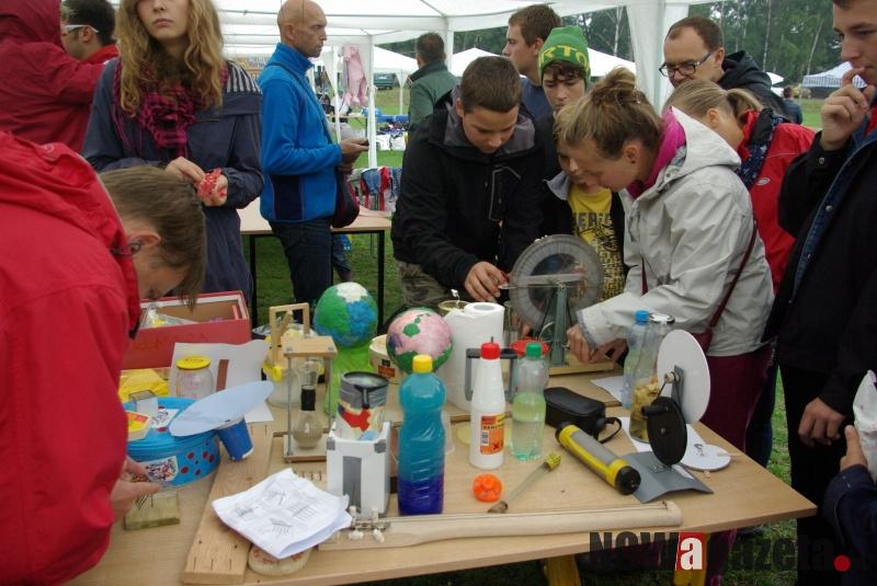 Jarmark z naukowym piknikiem