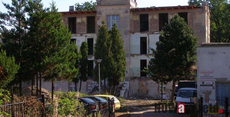 Szkoła ma ruszyć we wrześniu, a my pytamy, o ile więcej będzie kosztować?