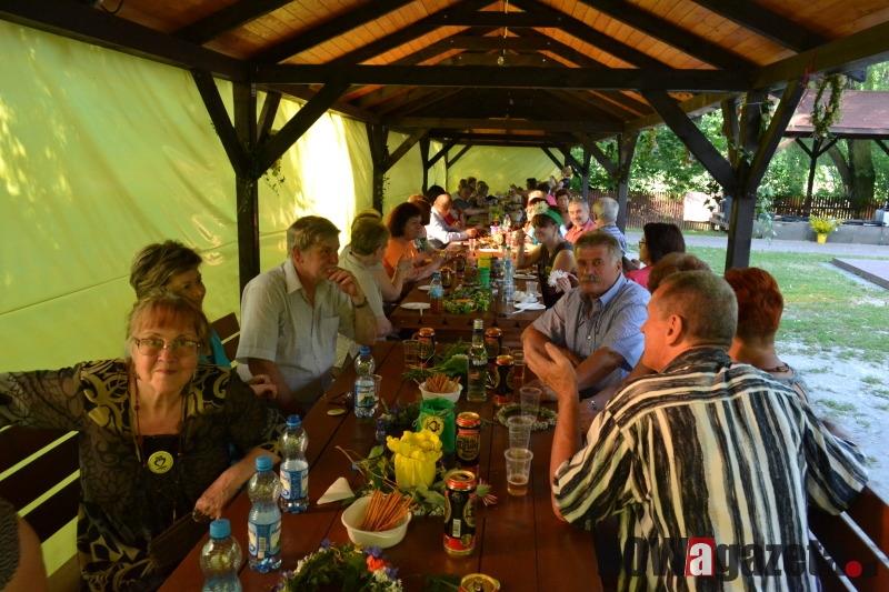 Spotkanie absolwentów LO na wyspie
