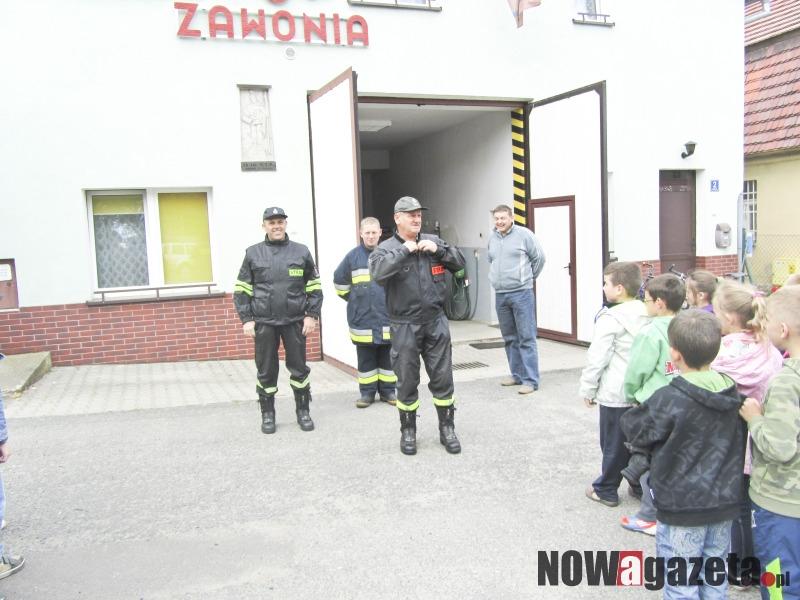Pierwszoklasiści w OSP Zawonia