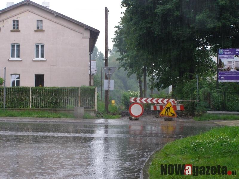 Budowie szkół grozi zamknięcie