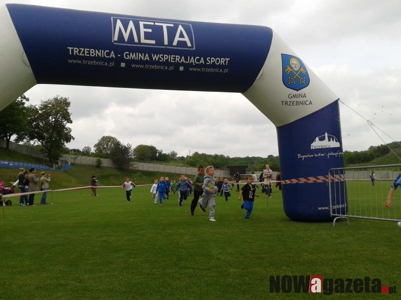 Mali zwycięzcy na dużym stadionie
