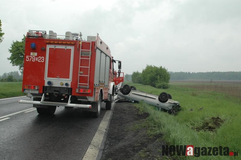 Dachowanie na łuku drogi