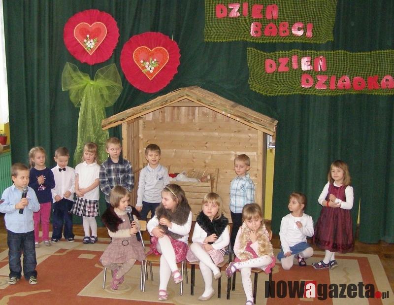 Przedszkolaki dla babci i dziadka