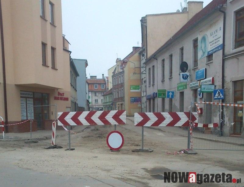 Mieszkańcy mają dość - kontrowersje wokół modernizowanej kanalizacji