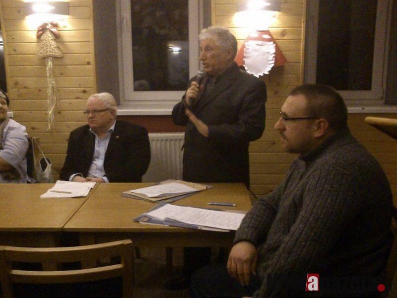 Śmieci dzielą mieszkańców - burzliwa dyskusja w Żmigrodzie...