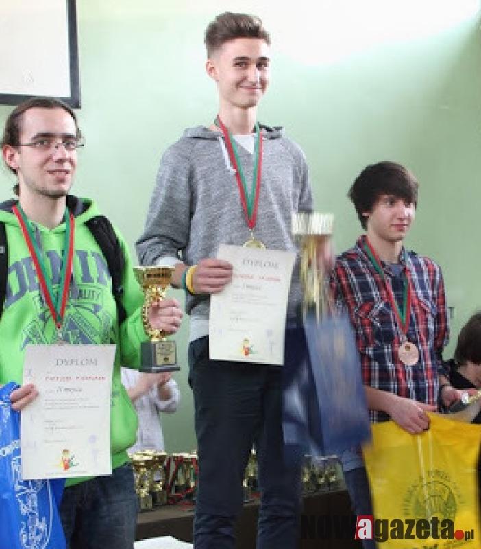 Warcabowi medaliści z Pęgowa