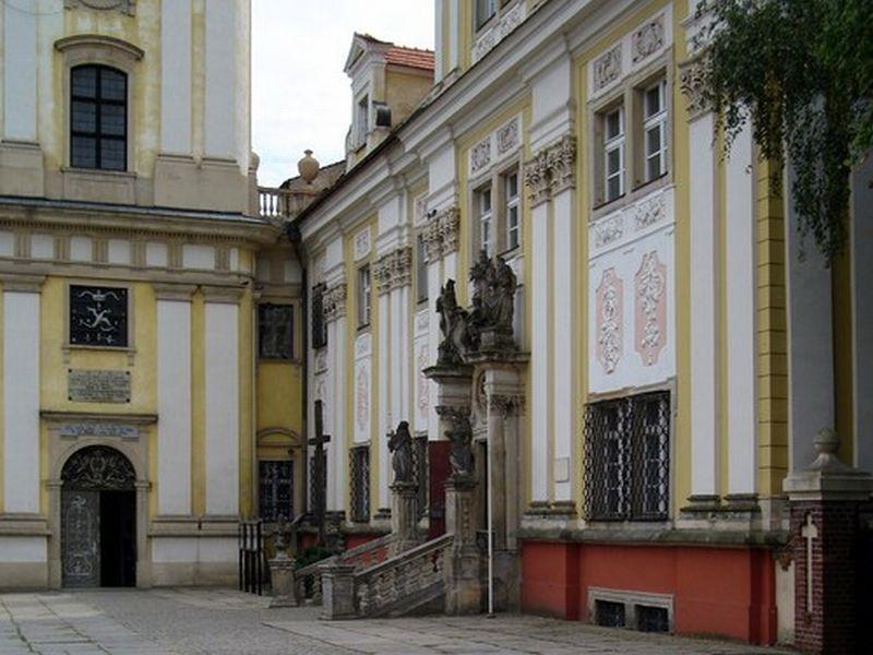 Zapraszamy do klasztoru